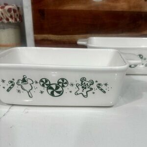 Disney Christmas Vintage Baking Dish